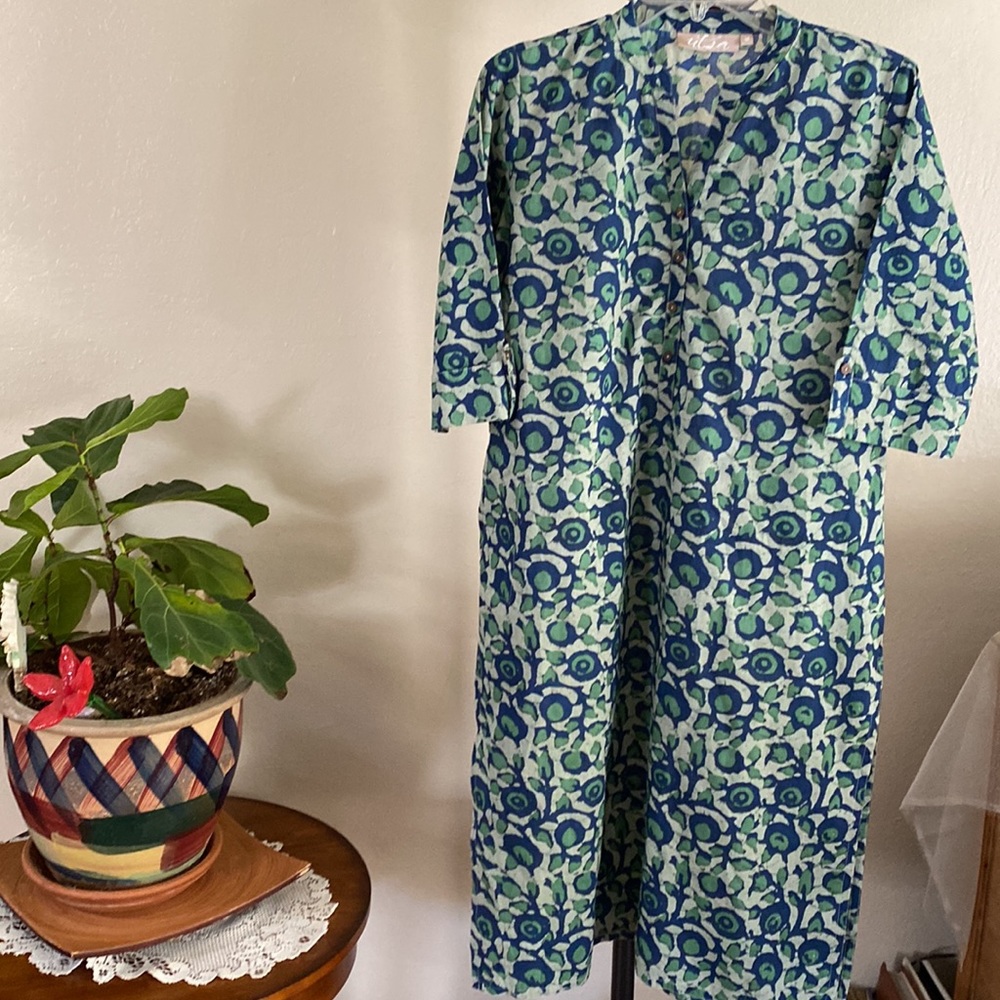 UTSA Women's Shift Dress Knee Length Dress  Half Sleeve SIZE MEDIUM